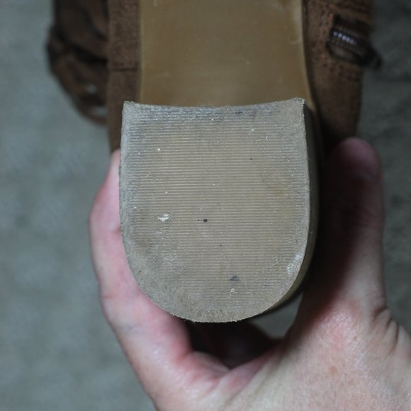 Soda Size 8 Boho Cognac Peep Toe Suede Ankle Booties with Fringe - Picture 7 of 8